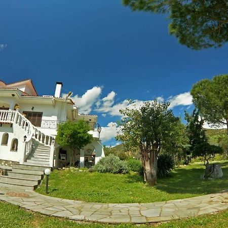 Triple H Villa Volos Ngoại thất bức ảnh