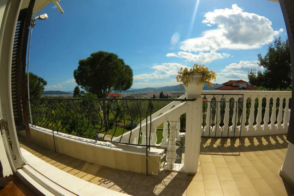 Triple H Villa Volos Ngoại thất bức ảnh