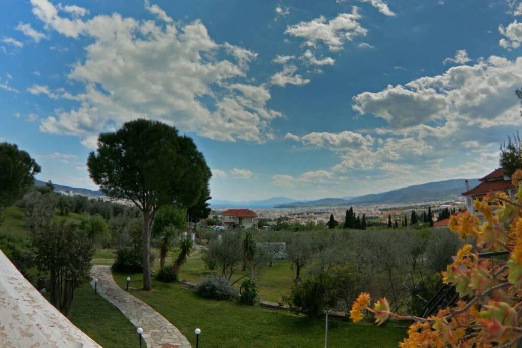 Triple H Villa Volos Ngoại thất bức ảnh